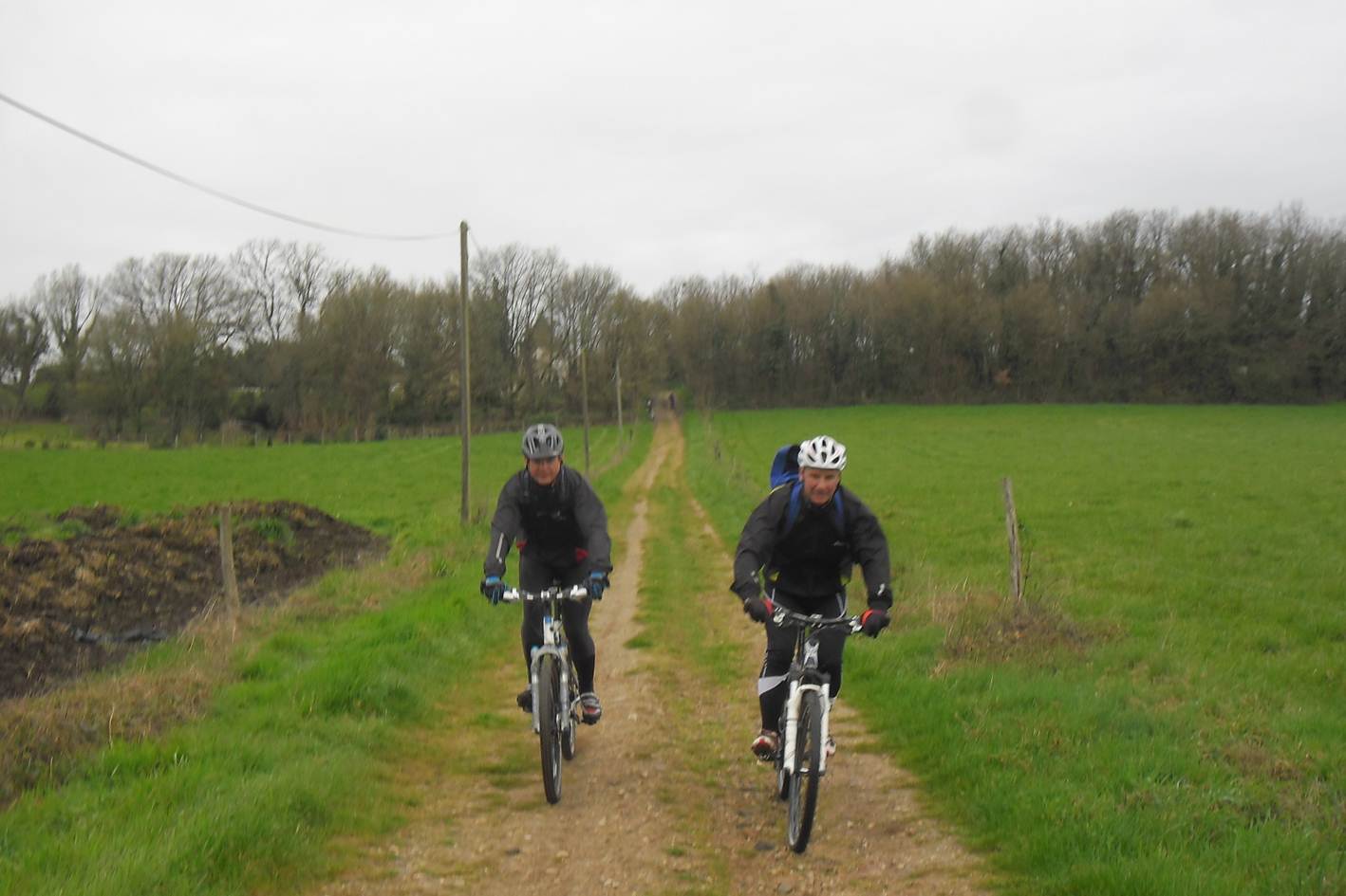 Jean-Bernard G. et Michel C. Jean-Bernard G. et Michel C.